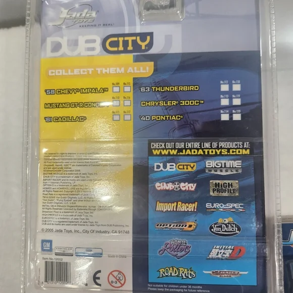 Green 69 Chevy Camaro and White Chrysler 300C Die-Cast Cars from DUB City - Picture 4 of 7